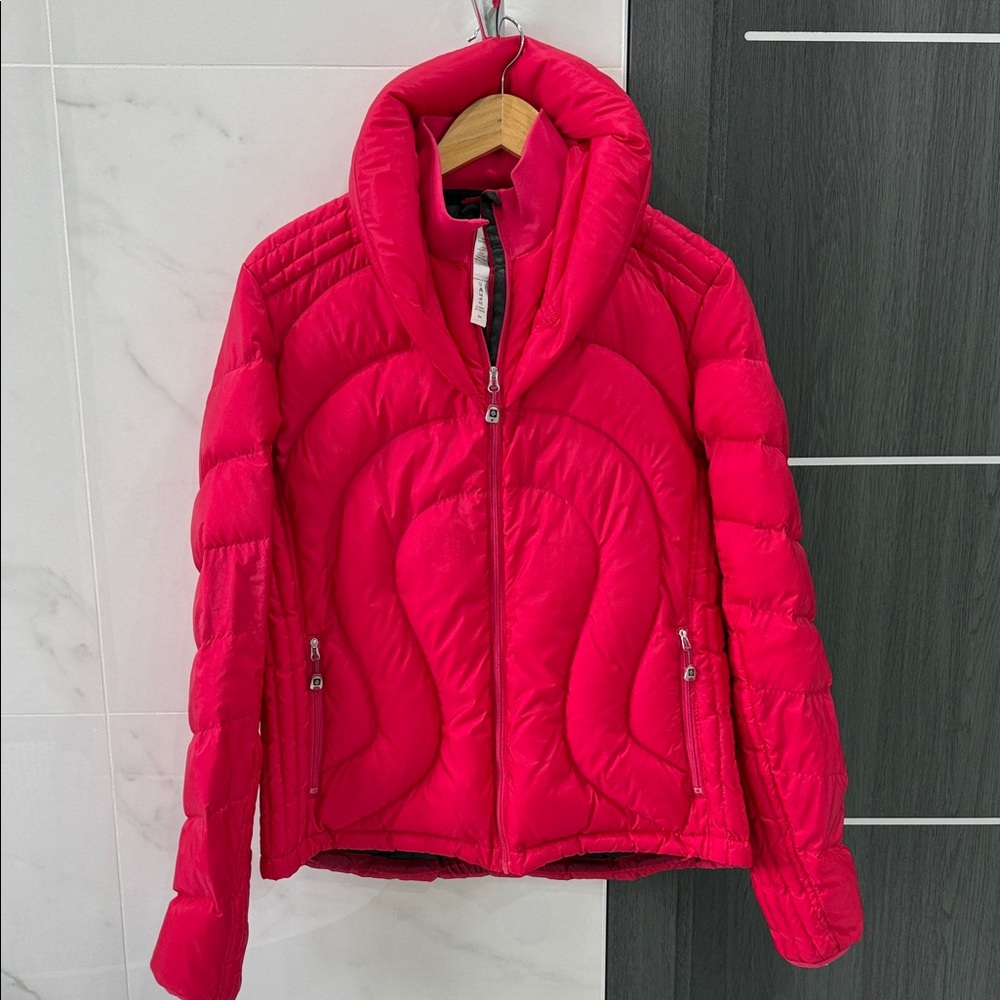 lululemon athletica Vibrant Red Puffer Jacket